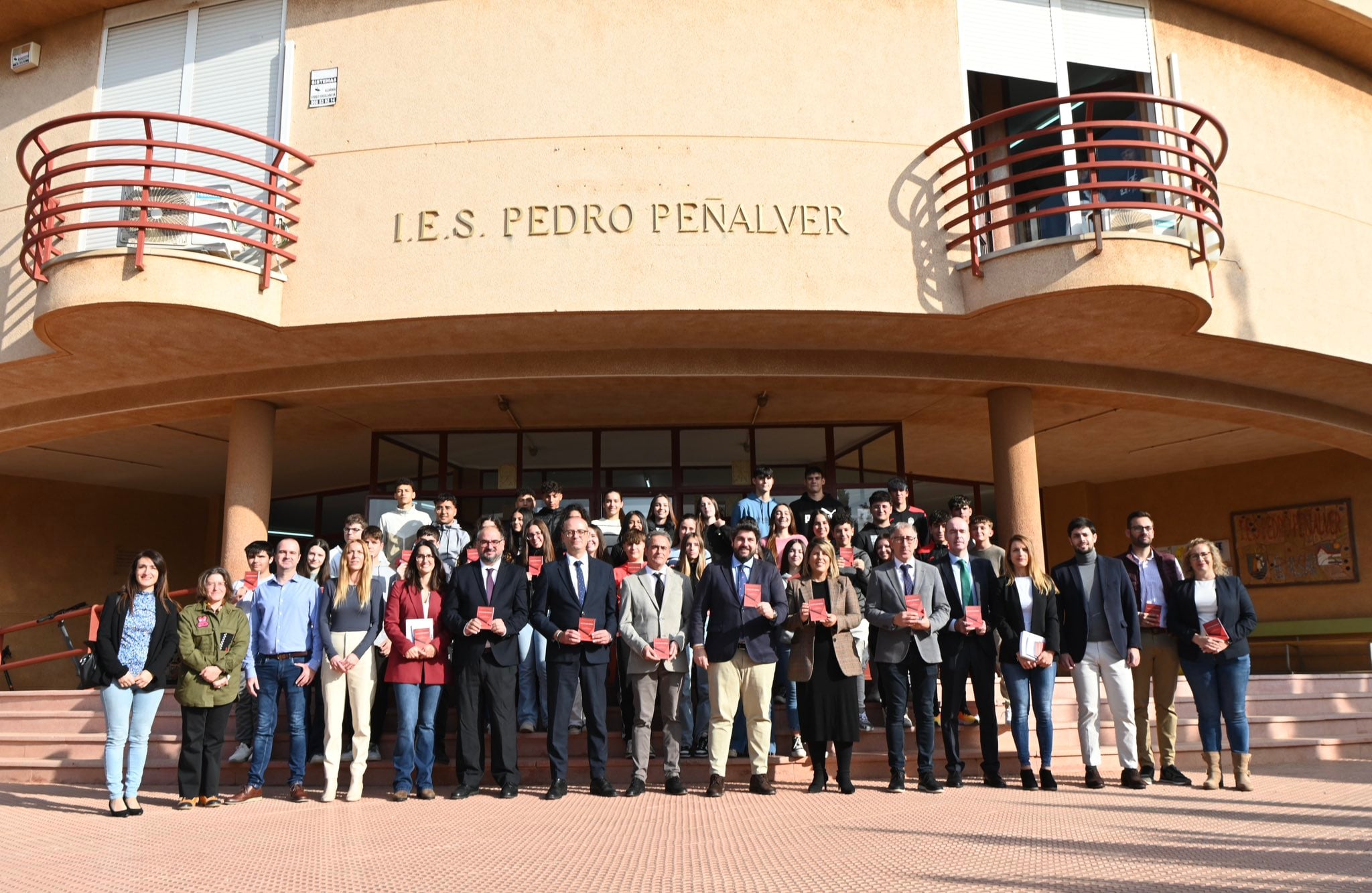 López Miras, en el IES Pedro Peñalver de El Algar