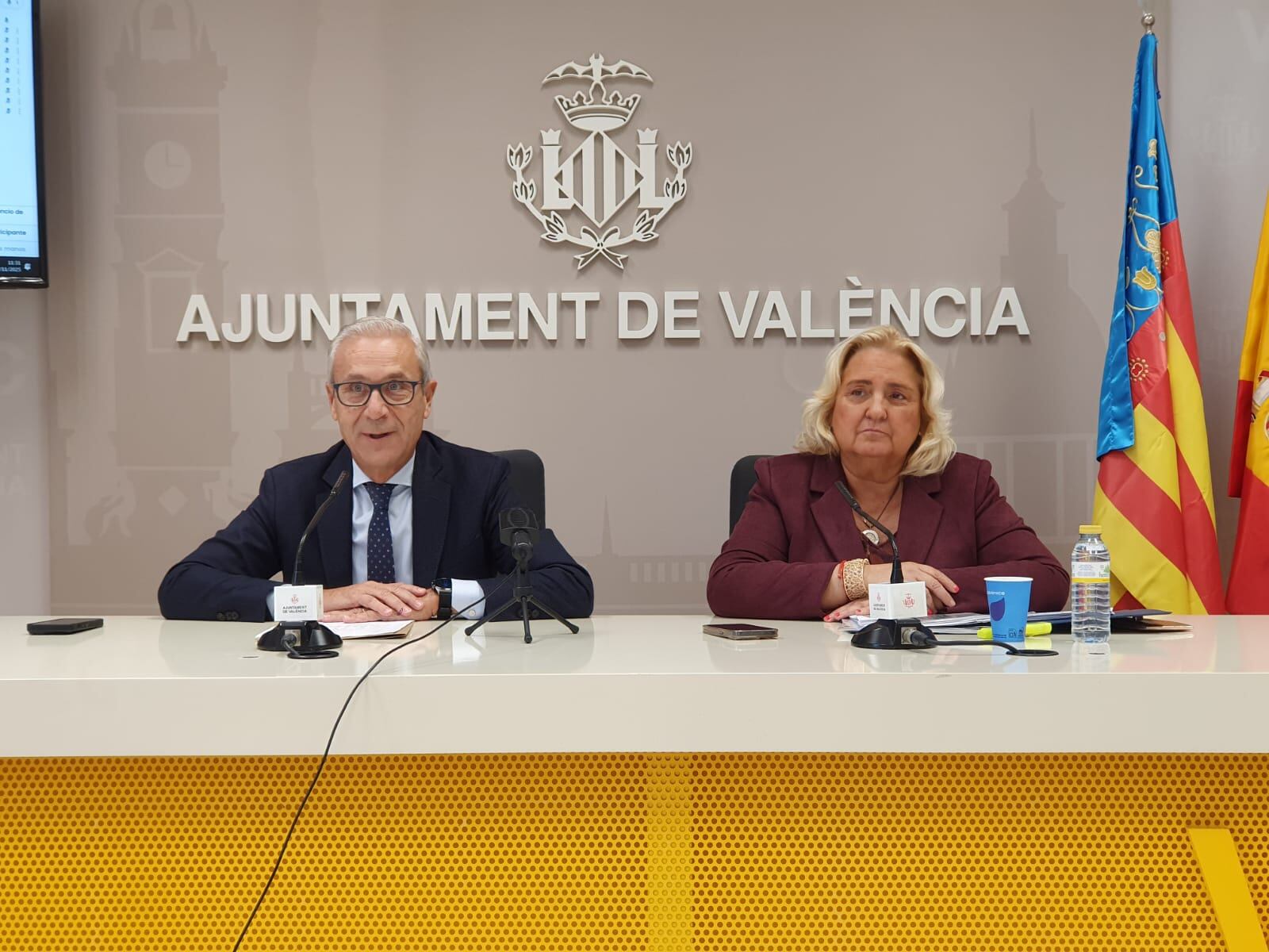 Santiago Ballester y María José Ferrer San Segundo