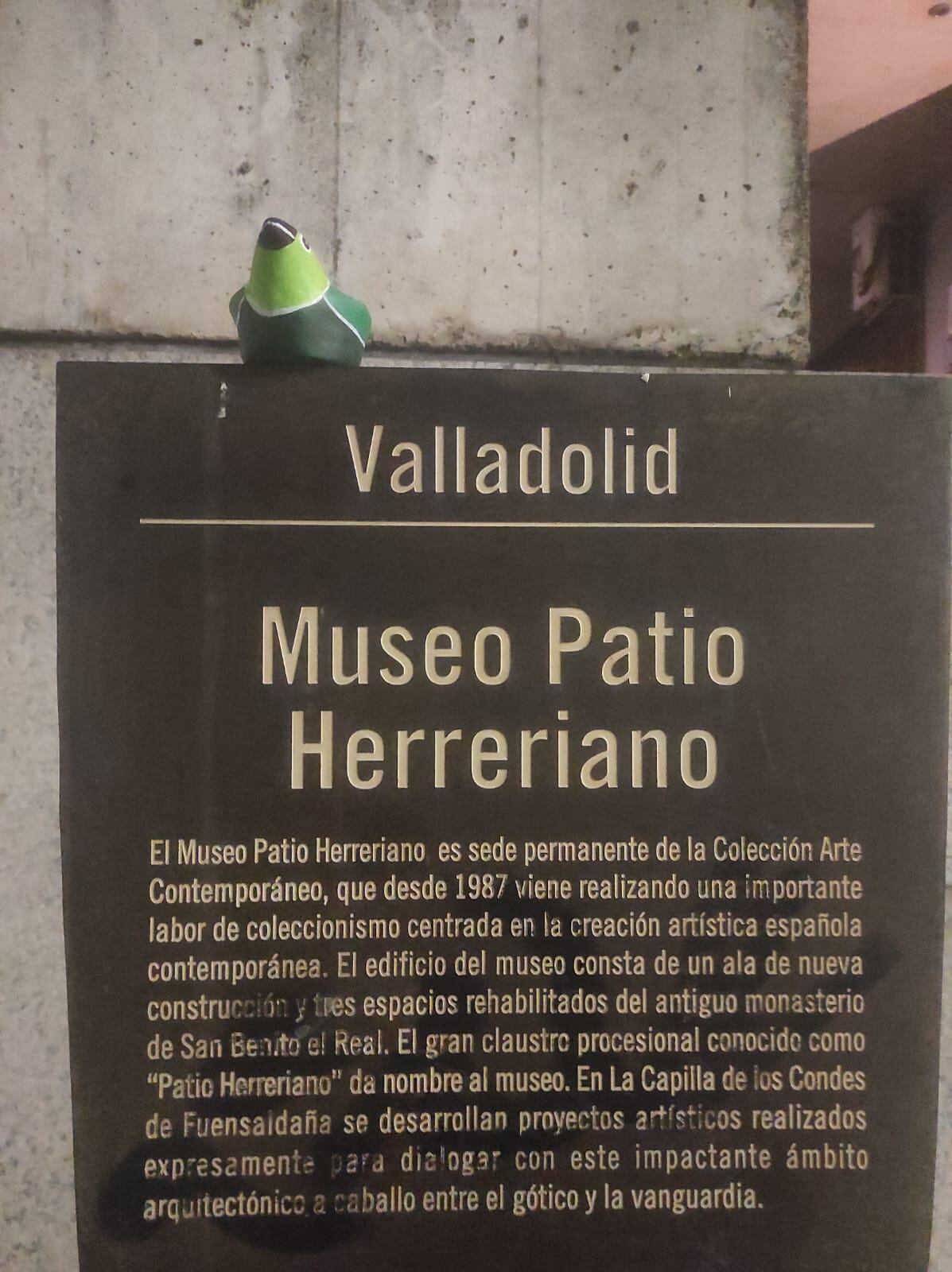 Un #VallaPájaro en el Museo Patio Herreriano