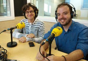 Carlos Cano y Hernán Milla, dos de los autores de Canciones y Palabras en la SER