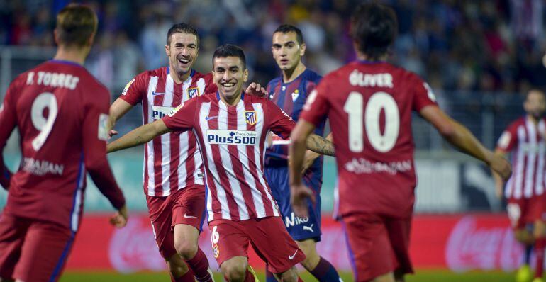 Correa celebra su gol al Eibar.