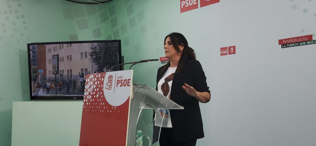 Ángeles Férriz en la sede del PSOE de Jaén