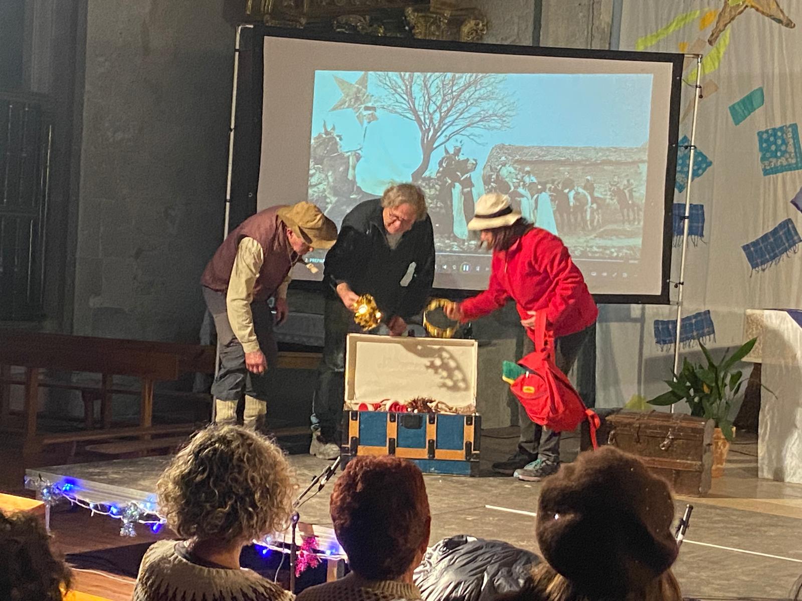 Obra de teatro "Las cajas del tiempo" en Guzmán