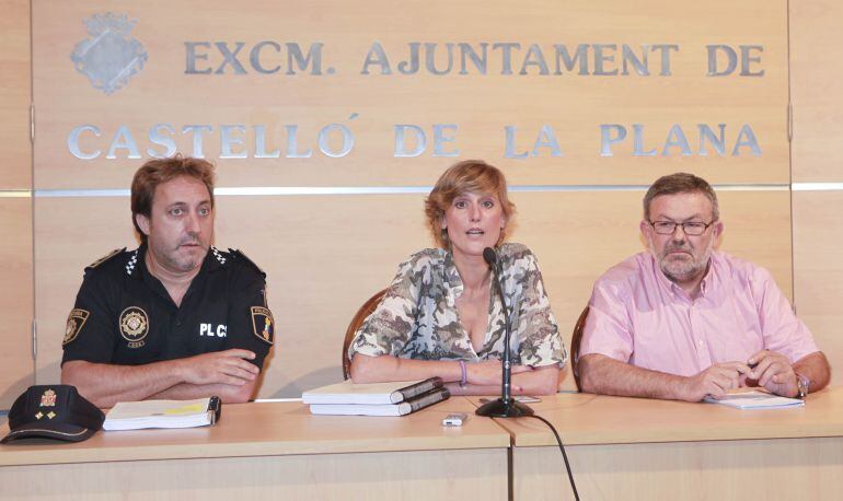 La concejala de Cultura, Verónica Ruiz, denunció la desaparición de las obras de arte