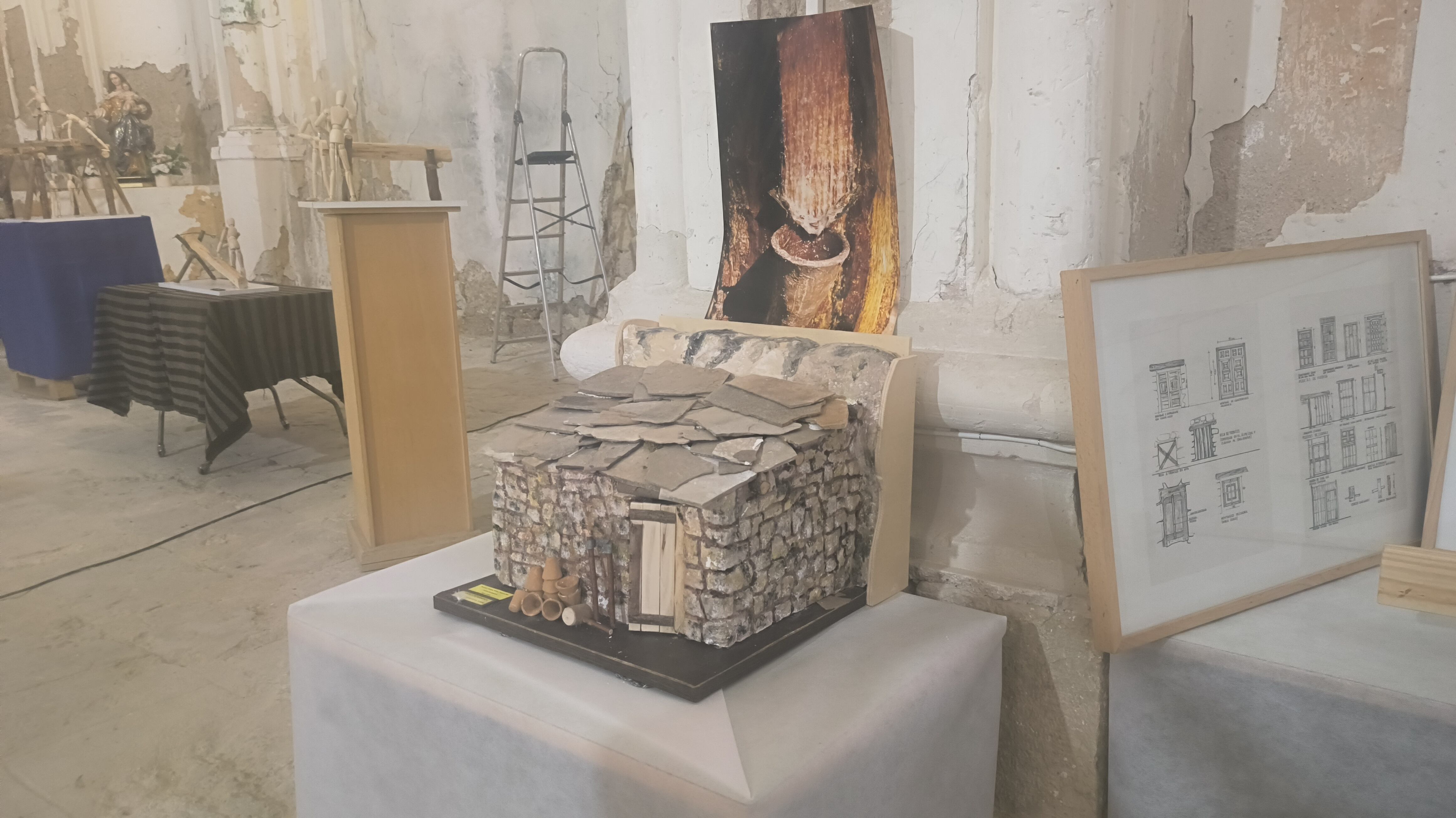 Maqueta de una casa de resineros creada por Emilio Guadalajara.