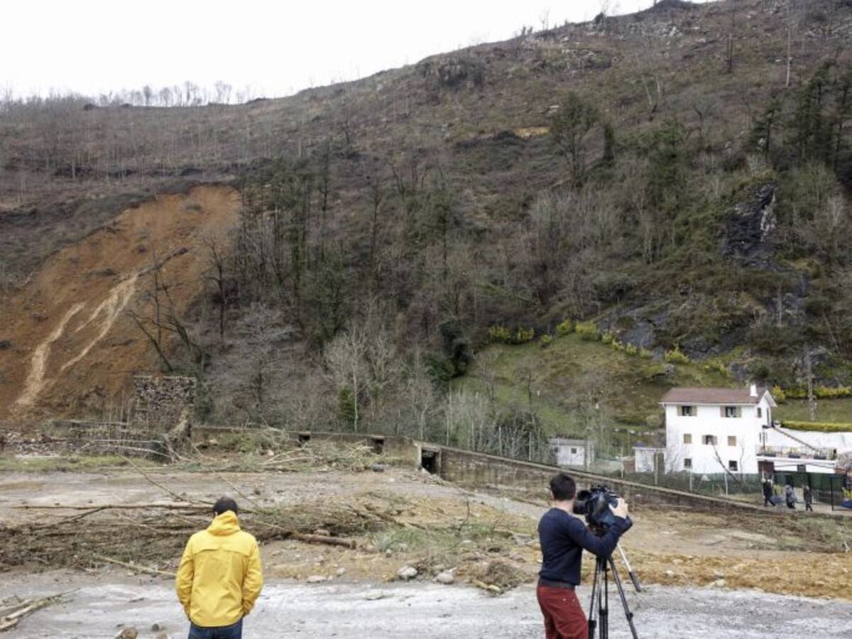 Las lluvias provocan desprendimientos