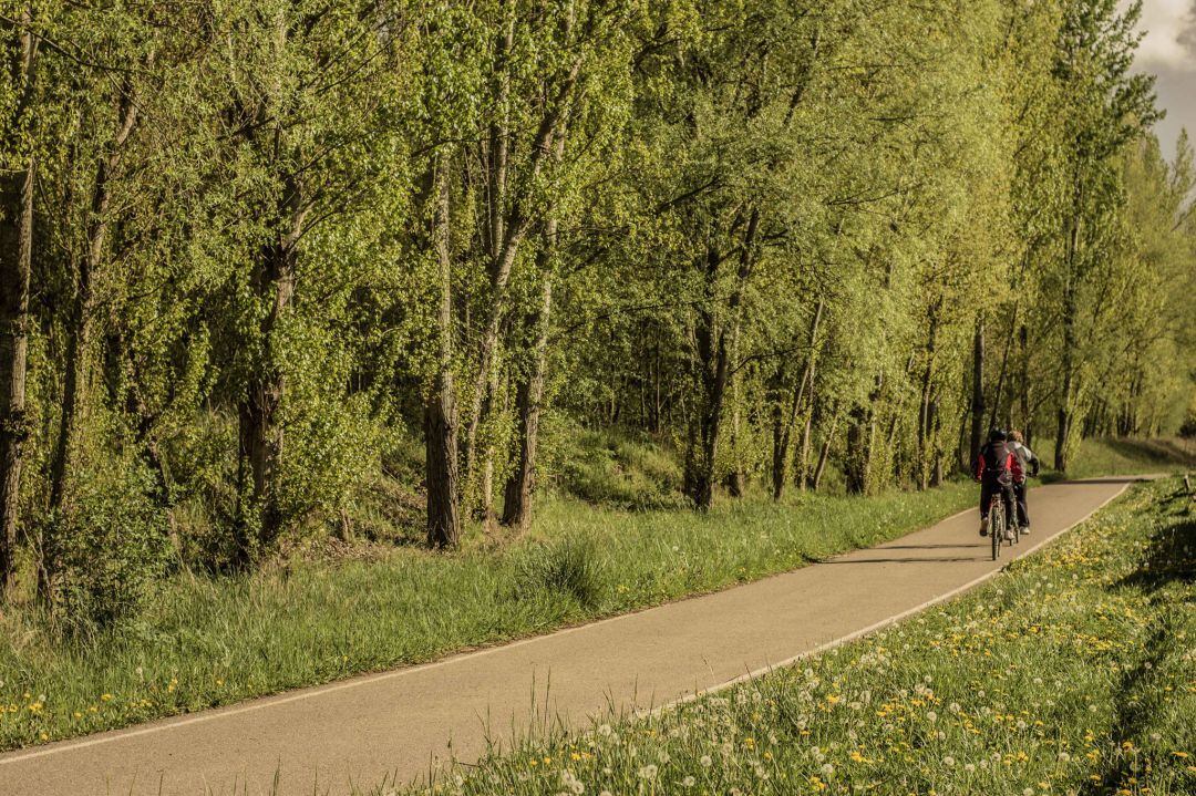 El carril bici del Torío tiene una extensión de siete kilómetros