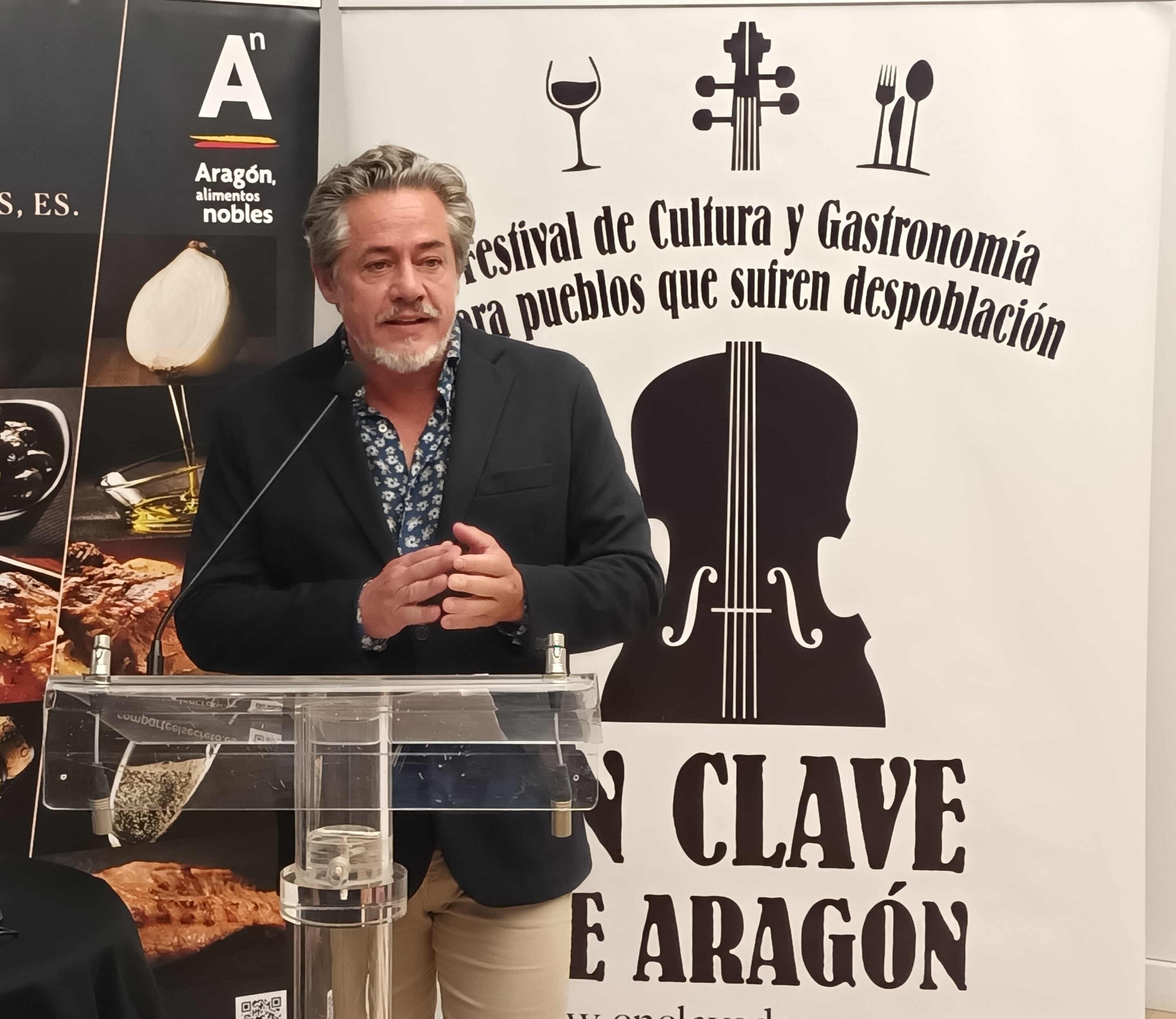 Arturo Gastón, director de En clave de Aragón