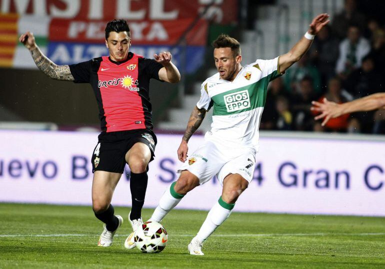 El centrocampista del Elche, Aarón Ñíguez