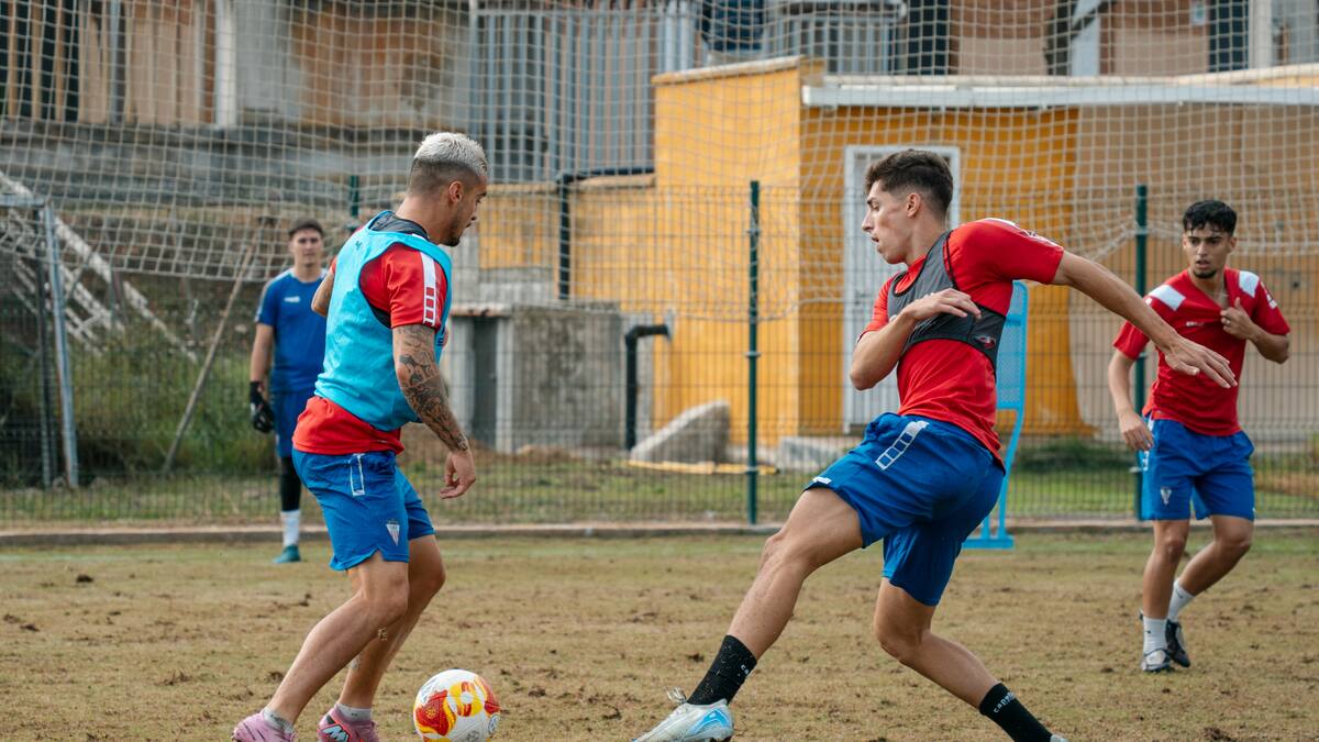 Hora de bajarse al barro, Algeciras (Dom 12.00h)