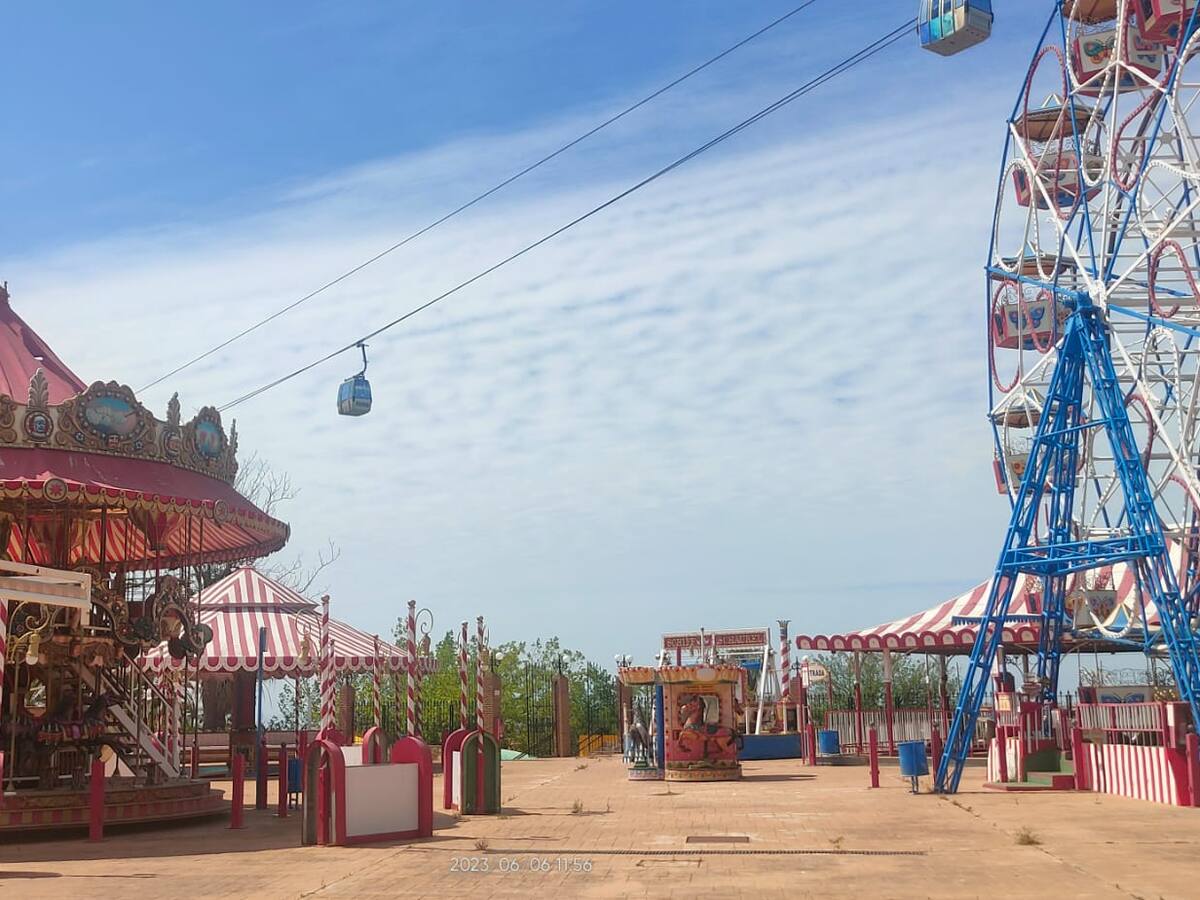 El parque de atracciones Tívoli juega su última carta y lo fía todo al interés de alguna empresa por reabrirlo