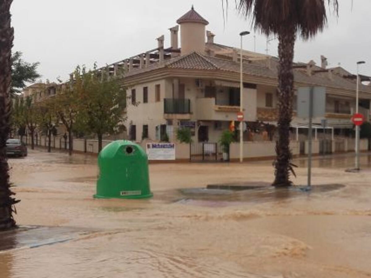 Las zonas del Mar Menor afectadas por las inundaciones luchan por volver a la normalidad