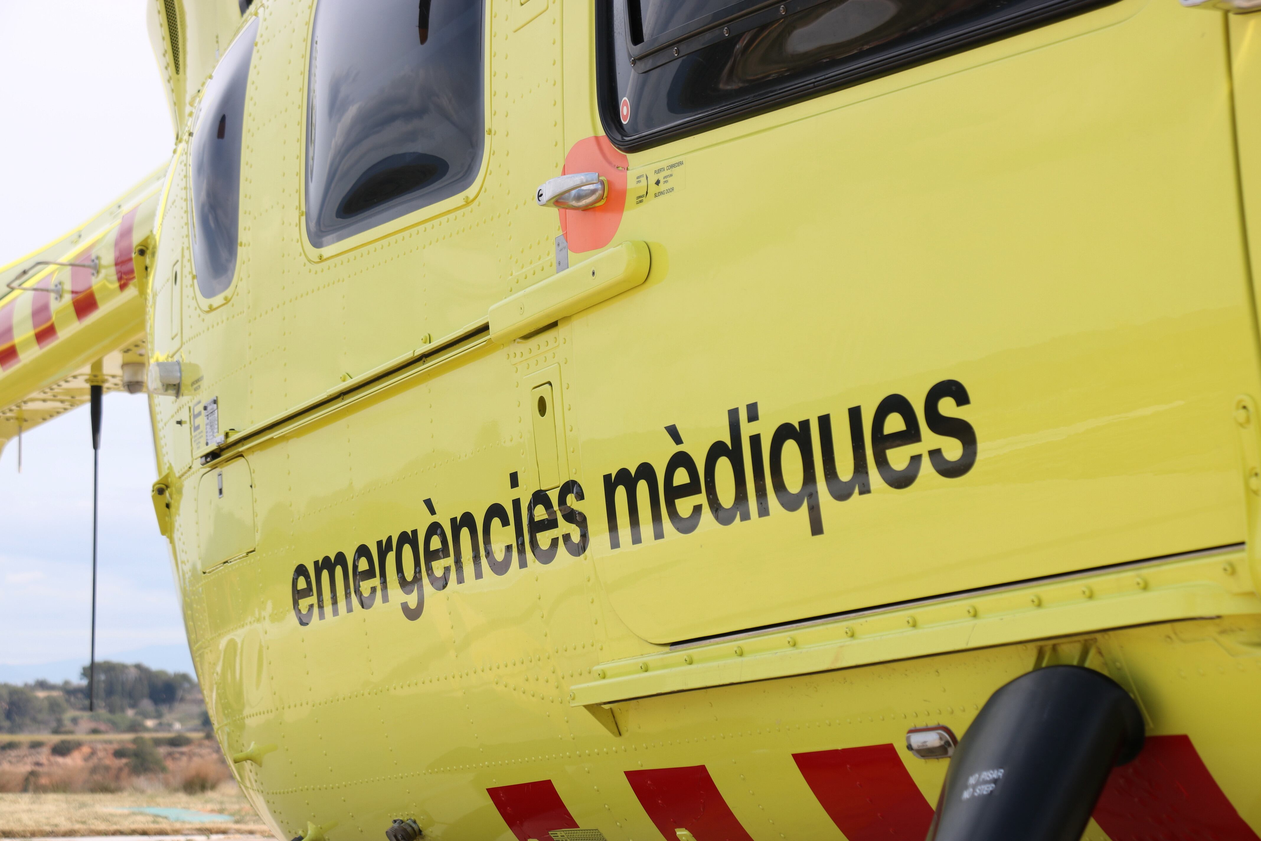 El SEM va trobar l'home sense signes vitals.