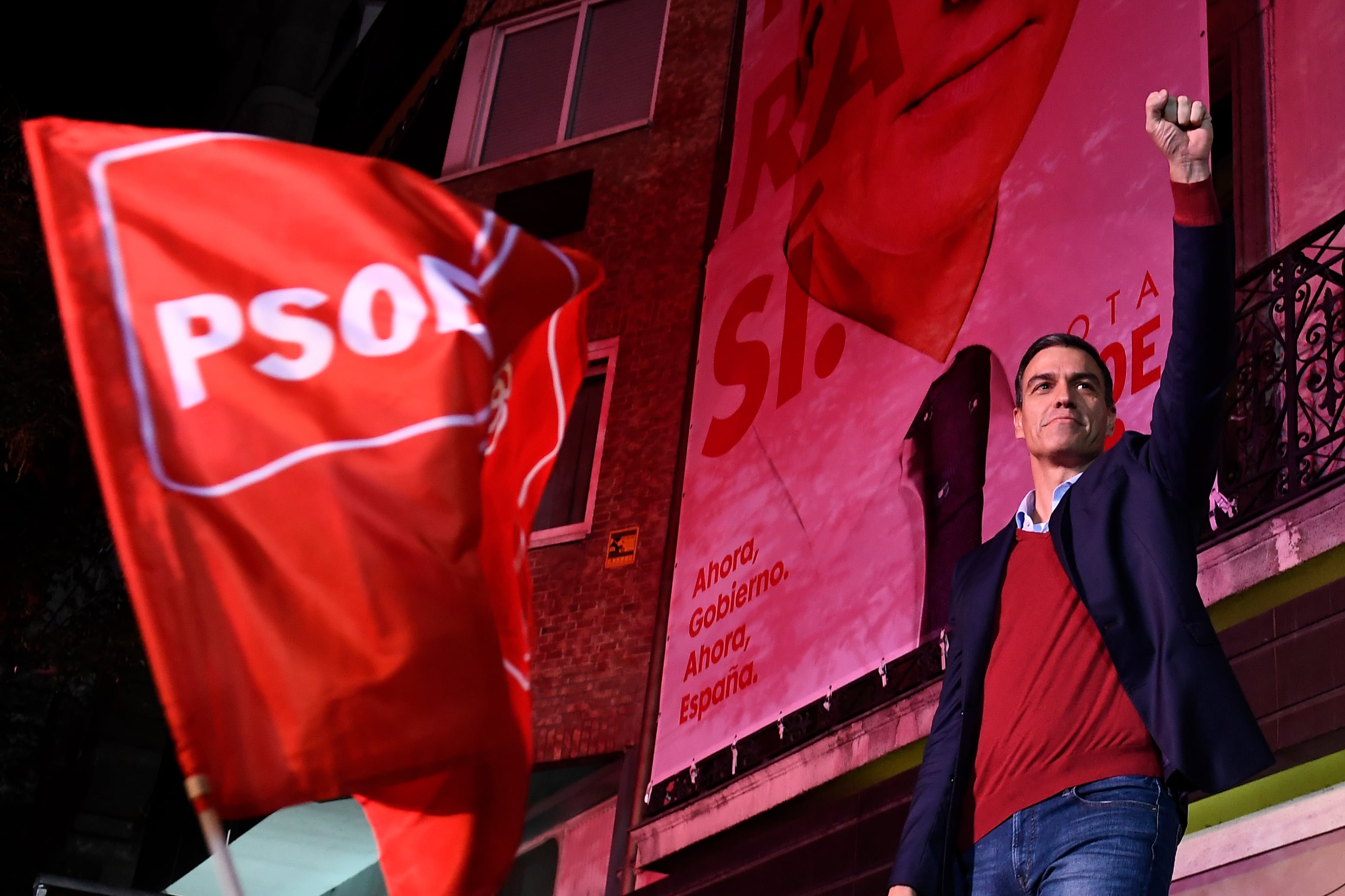 Pedro Sánchez celebra la victoria del PSOE en las elecciones generales de 2019.