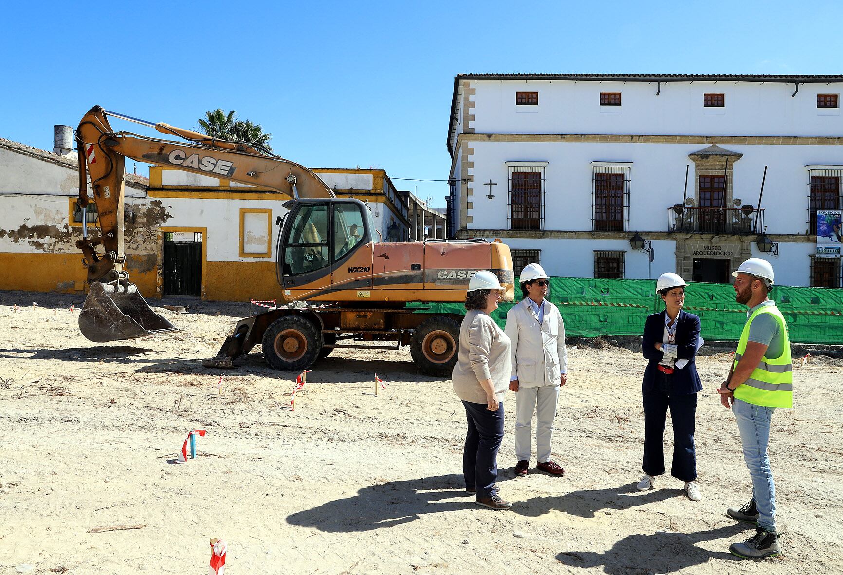 Belén de la Cuadra durante la visita a las obras de la Plaza del Mercado