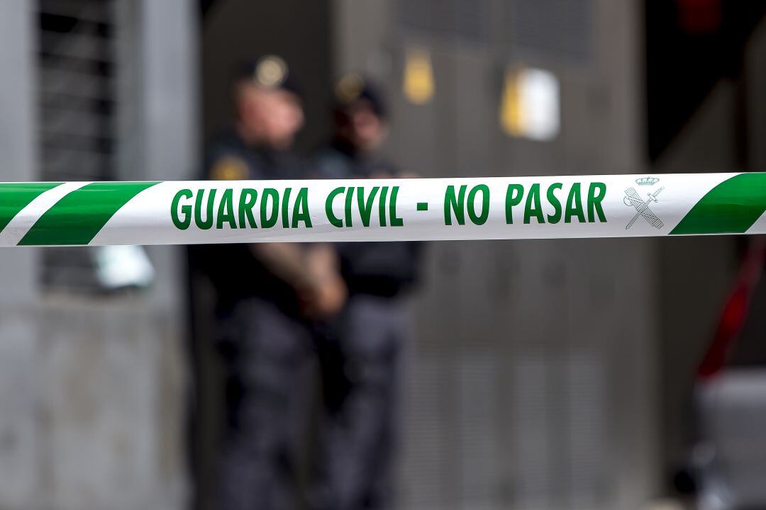 Cordón de seguridad establecido por la Guardia Civil en sus operaciones.