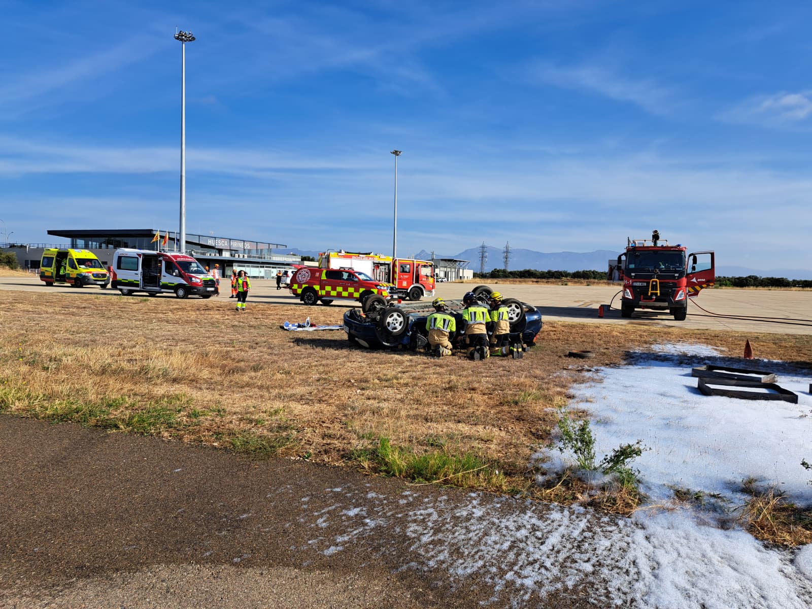 Simulacro realizado en el Aeropuerto de Huesca-Pirineos.