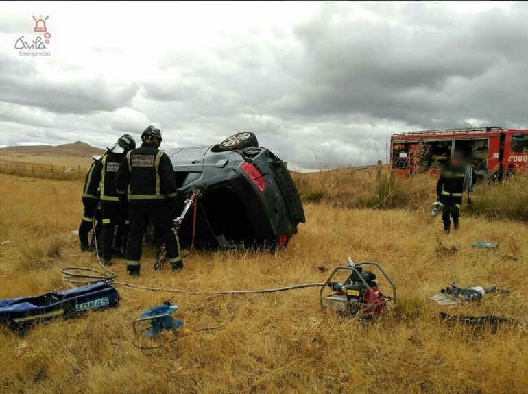 Los bomberos interviernen en el rescate