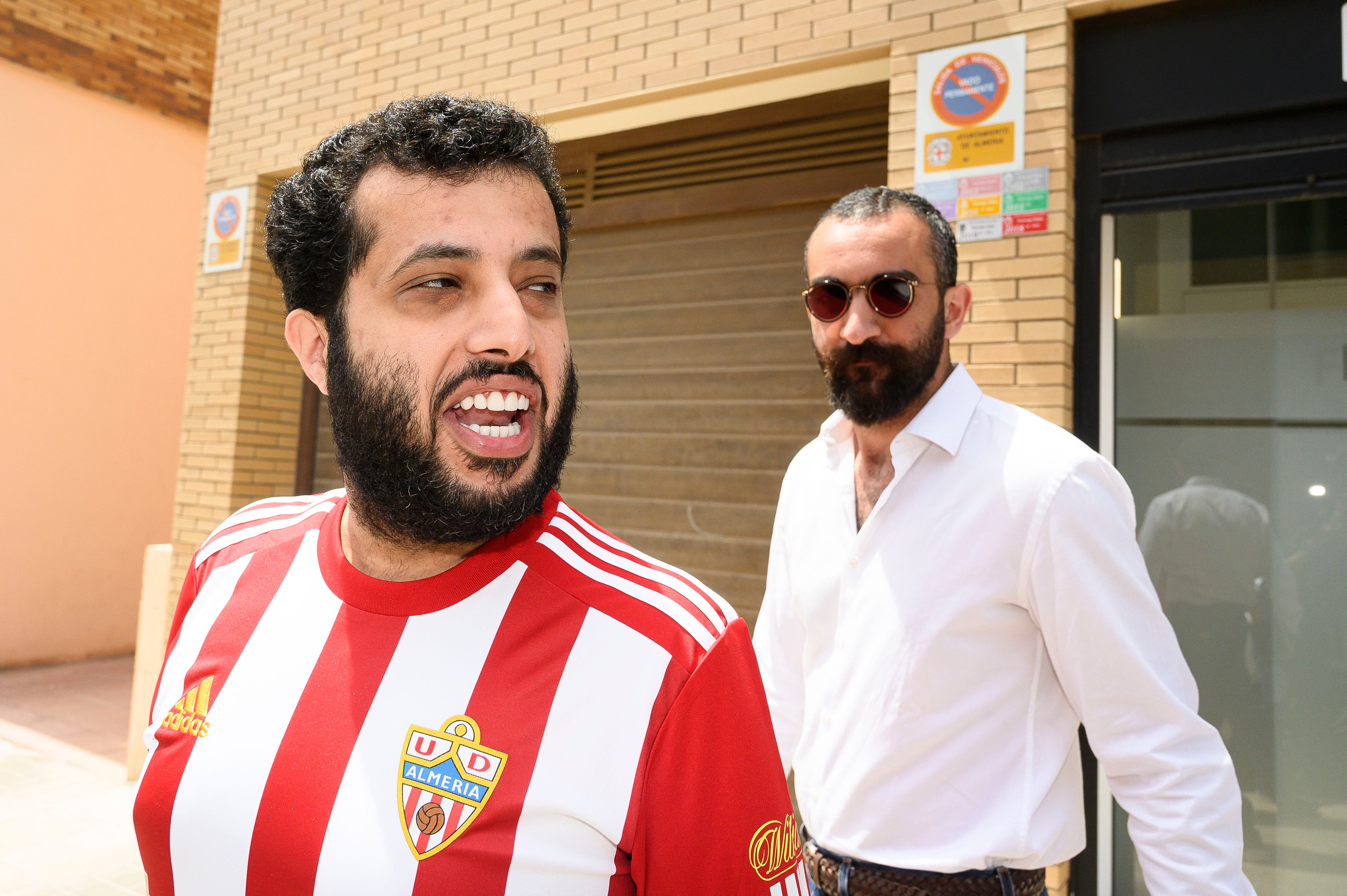 Desde que Turki Al-Sheikh compró el Almería el club va de favorito.
