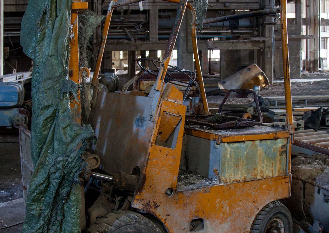 Imagen de archivo de una carretilla mecánica del sector de la construcción 