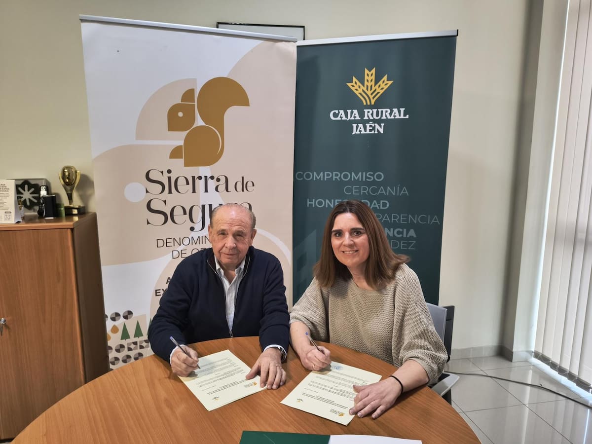 Caja Rural de Jaén y la D.O. Sierra de Segura refuerzan su alianza en favor del olivar
