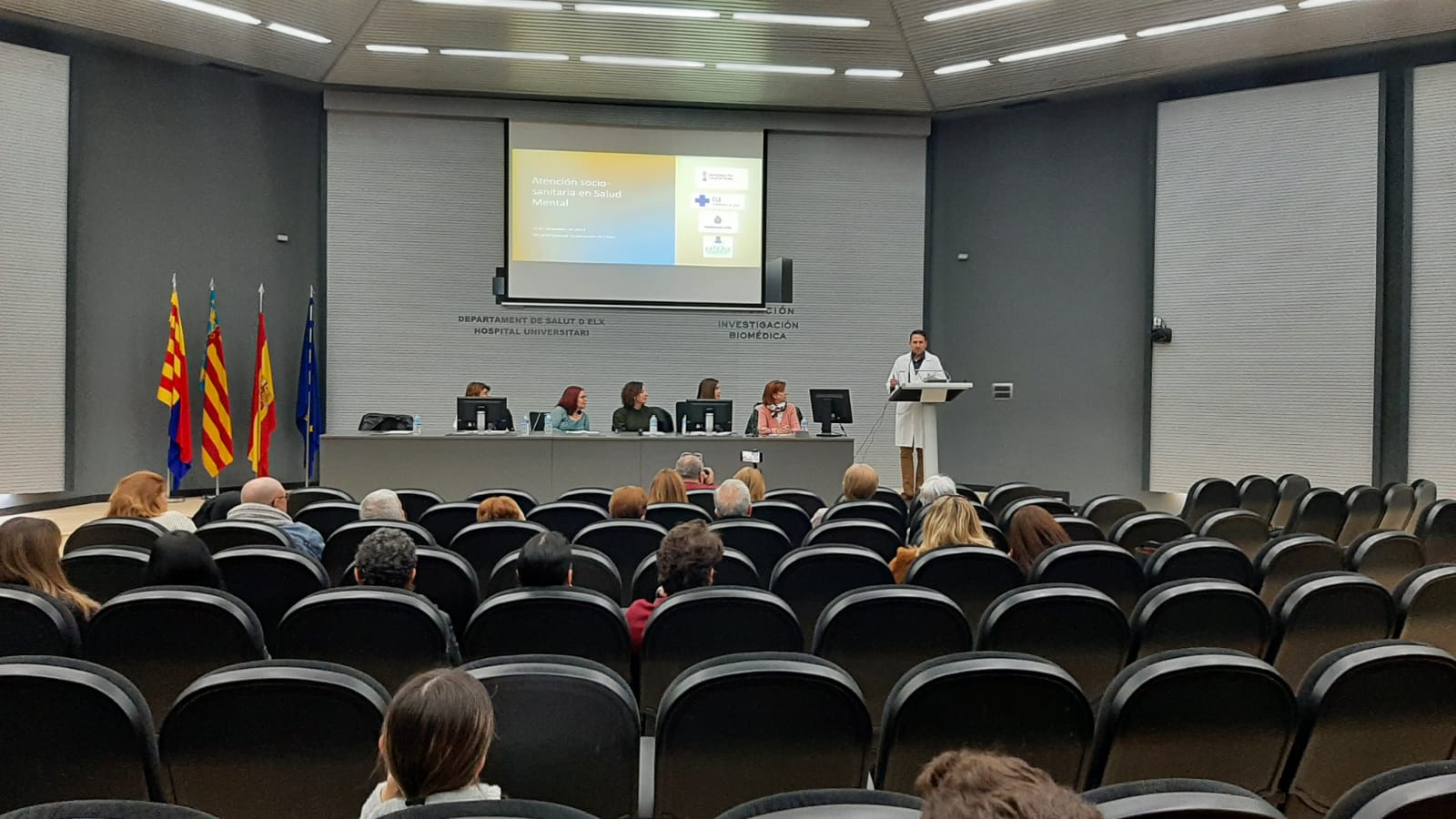 ‘I Charla-coloquio de atención socio- sanitaria en Salud Mental’