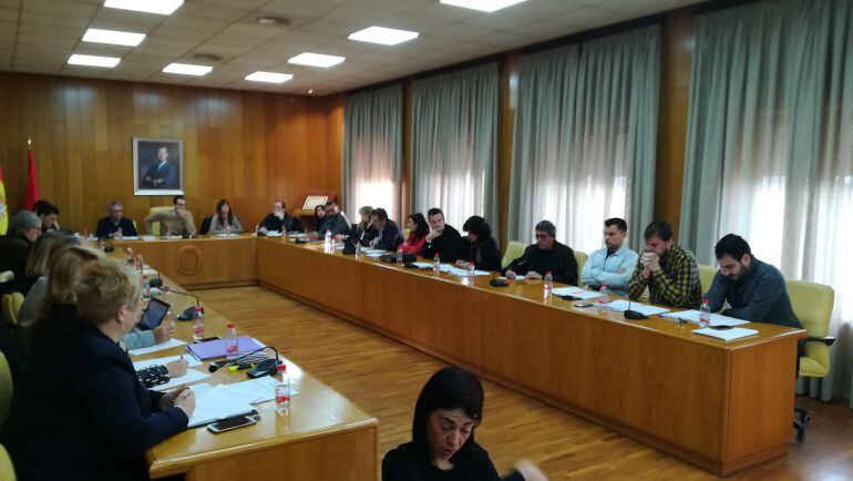 Pleno de presupuestos 2018 en Elda 