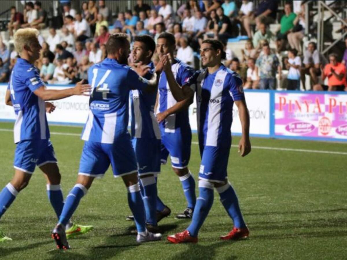 Fullana: "Ganar en casa contra el líder sería un golpe de moral para el equipo"