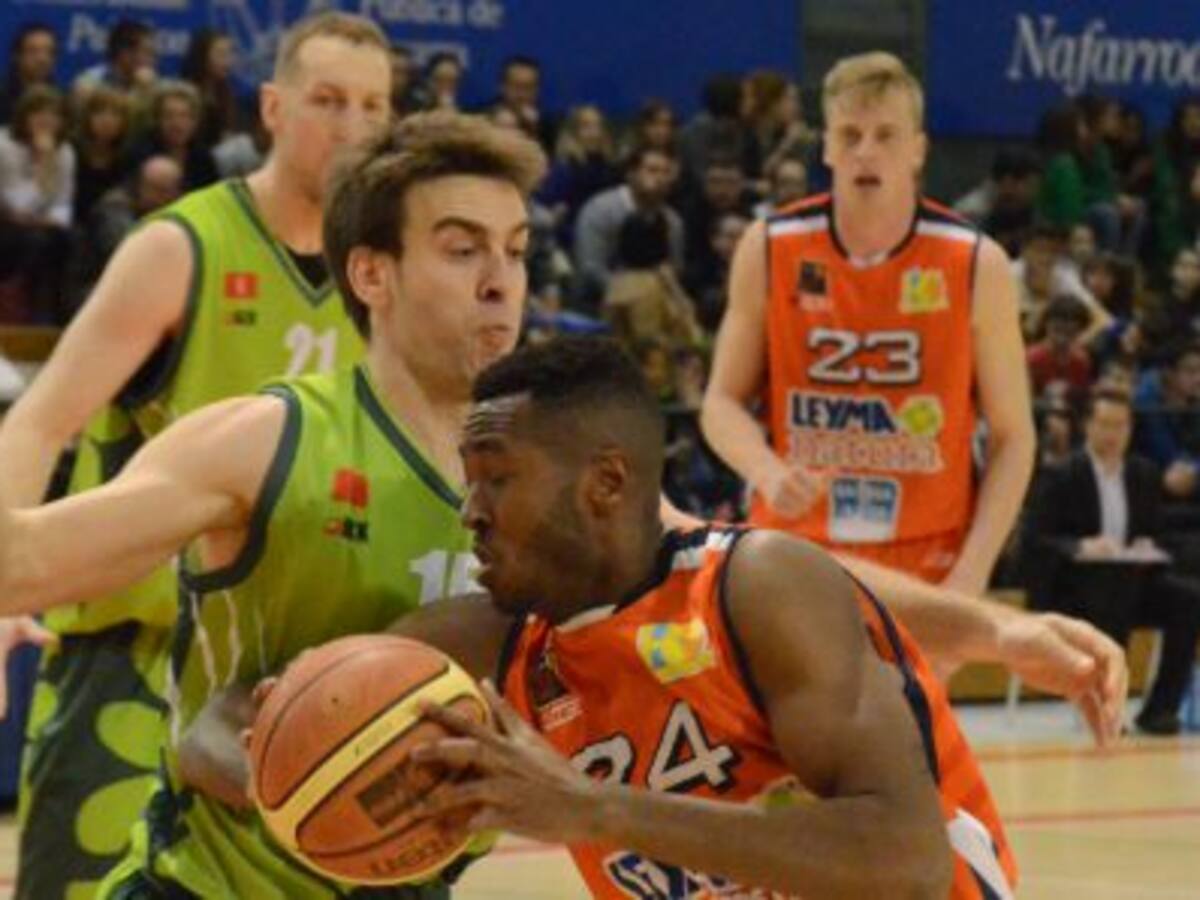 Básquet Coruña cae en Navarra pero aún tiene opciones de ventaja de cancha