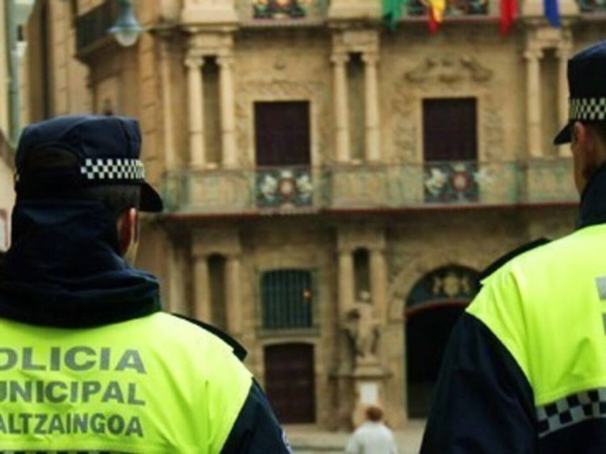 Sancionados por desplazarse kilómetros para comprar filtros de tabaco o recargar el móvil