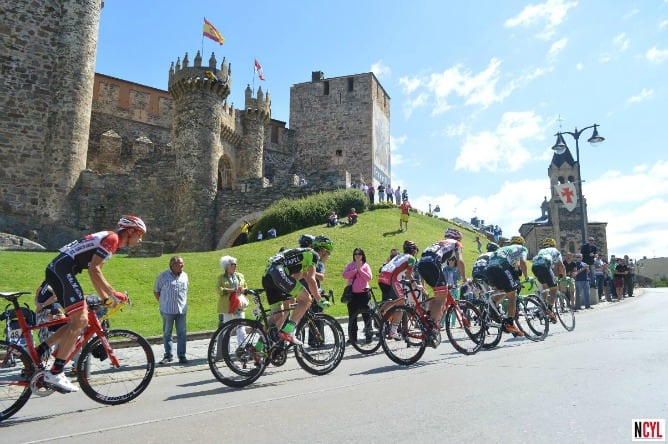 Ponferrada vive ya el espectáculo del ciclismo con los Campeonatos del Mundo.