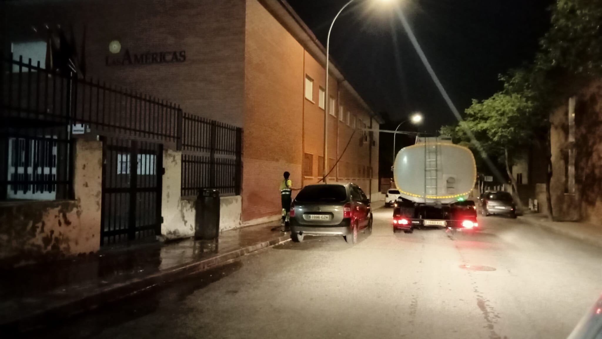 Los baldeos se realizan de noche para minimizar molestias