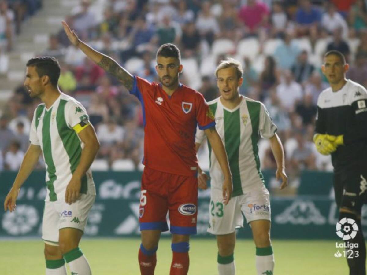 Oyarzun: "Firmo marcar y dar asistencias cada fin de semana"