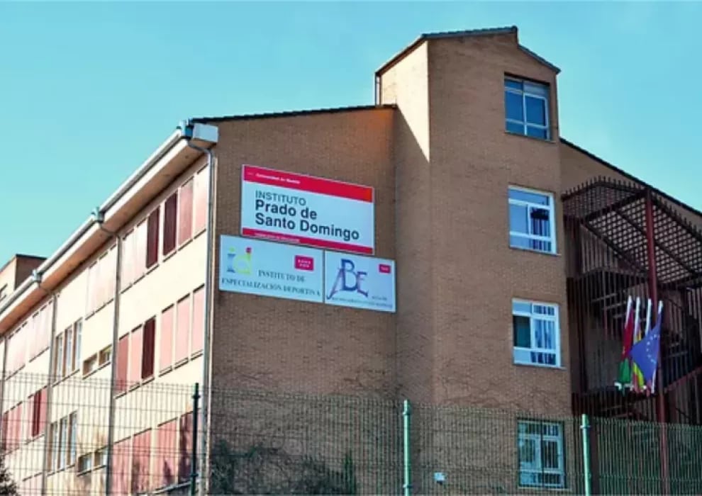 Fachada del IES Prado de Santo Domingo