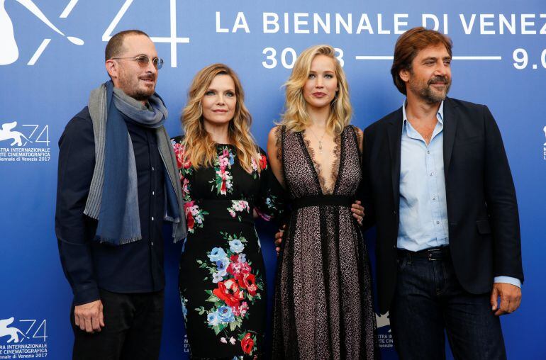 Director Darren Aronofsky poses with actors Javier Bardem (R), Jennifer Lawrence (2nd R) and Michelle Pfeiffer during a photocall for the movie &quot;Mother!&quot; at the 74th Venice Film Festival in Venice, Italy September 5, 2017