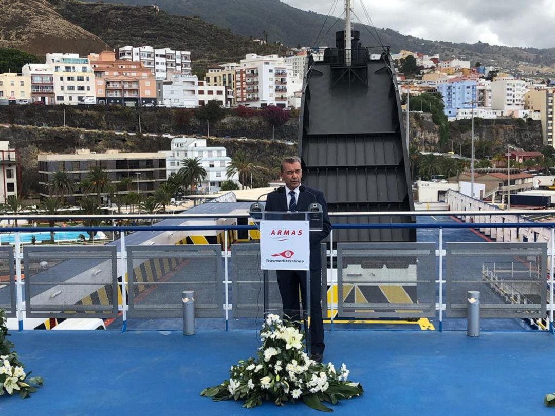 Paulino Rivero, director de Relaciones Institucionales de Naviera Armas Trasmediterránea.