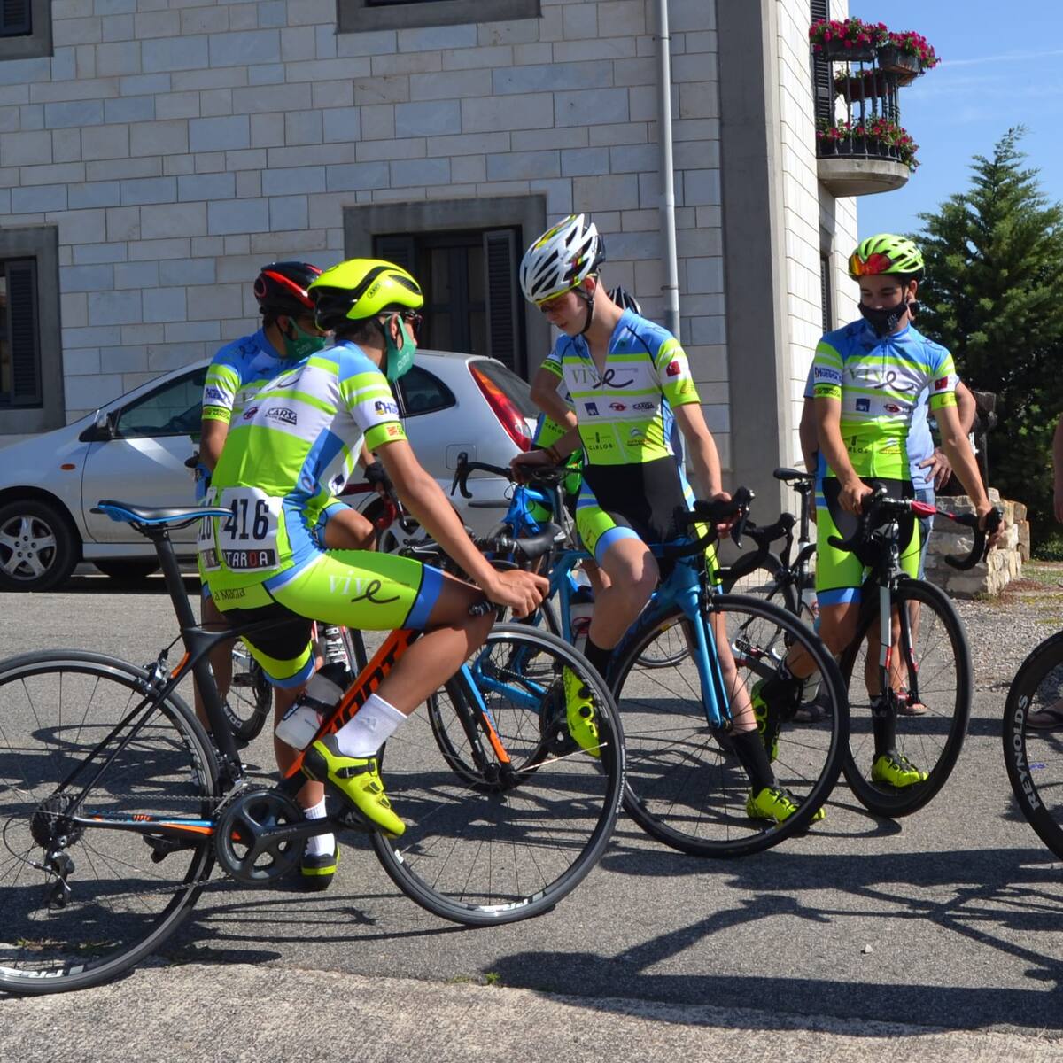 Importante regreso de los cadetes Vive Huesca La Magia en Navarra para seguir compitiendo