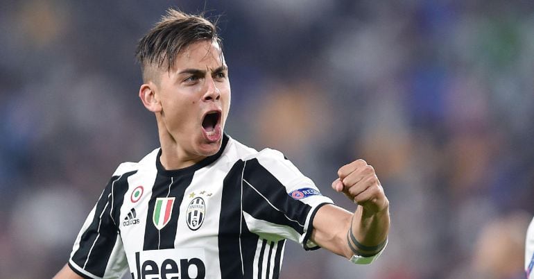 Paulo Dybala celebra un gol ante el Barcelona 