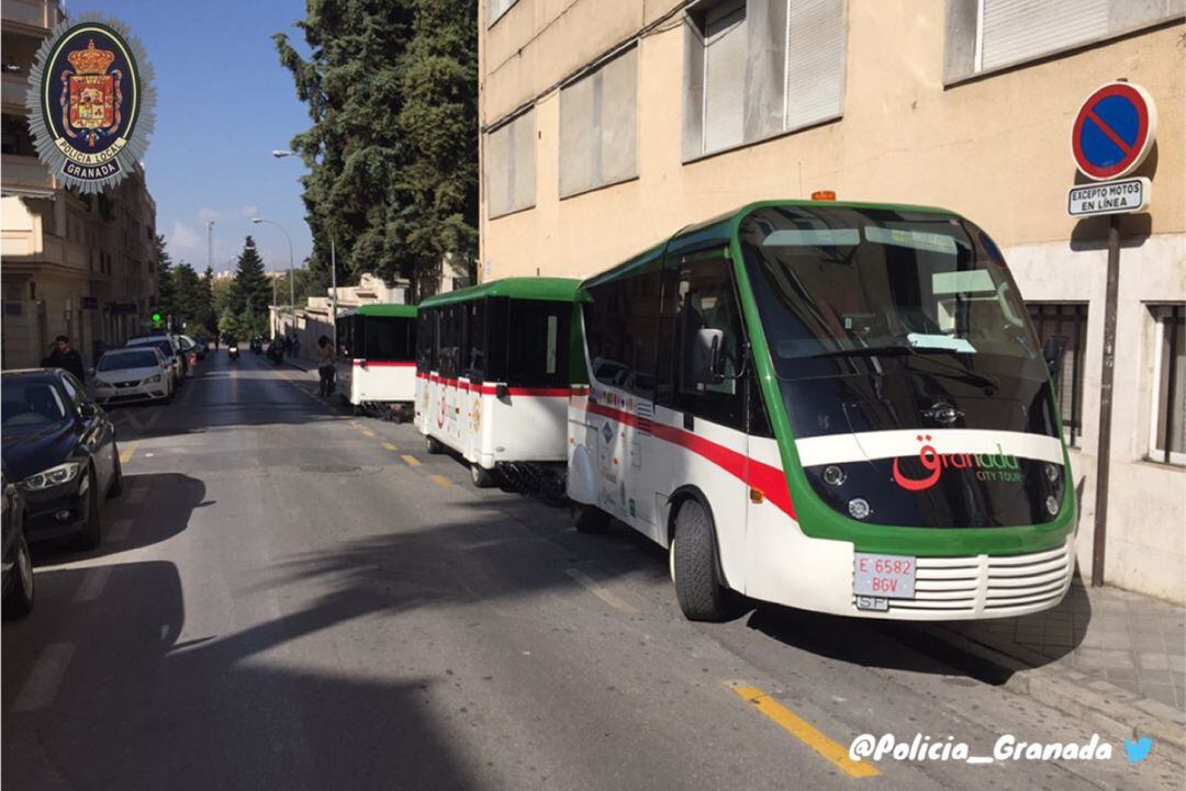 El tren turístico de Granada, averiado