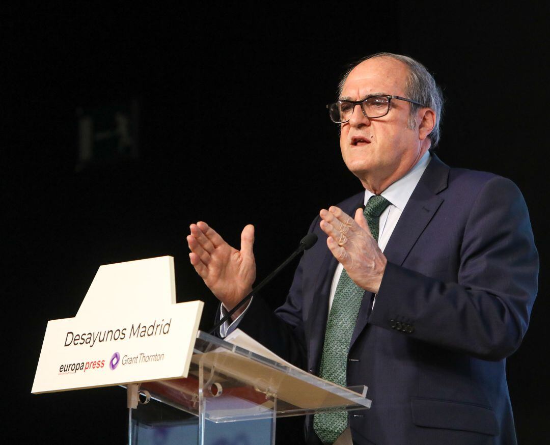 El candidato del PSOE a la Presidencia de la Comunidad de Madrid, Ángel Gabilondo, interviene en un Desayuno Madrid de Europa Press.