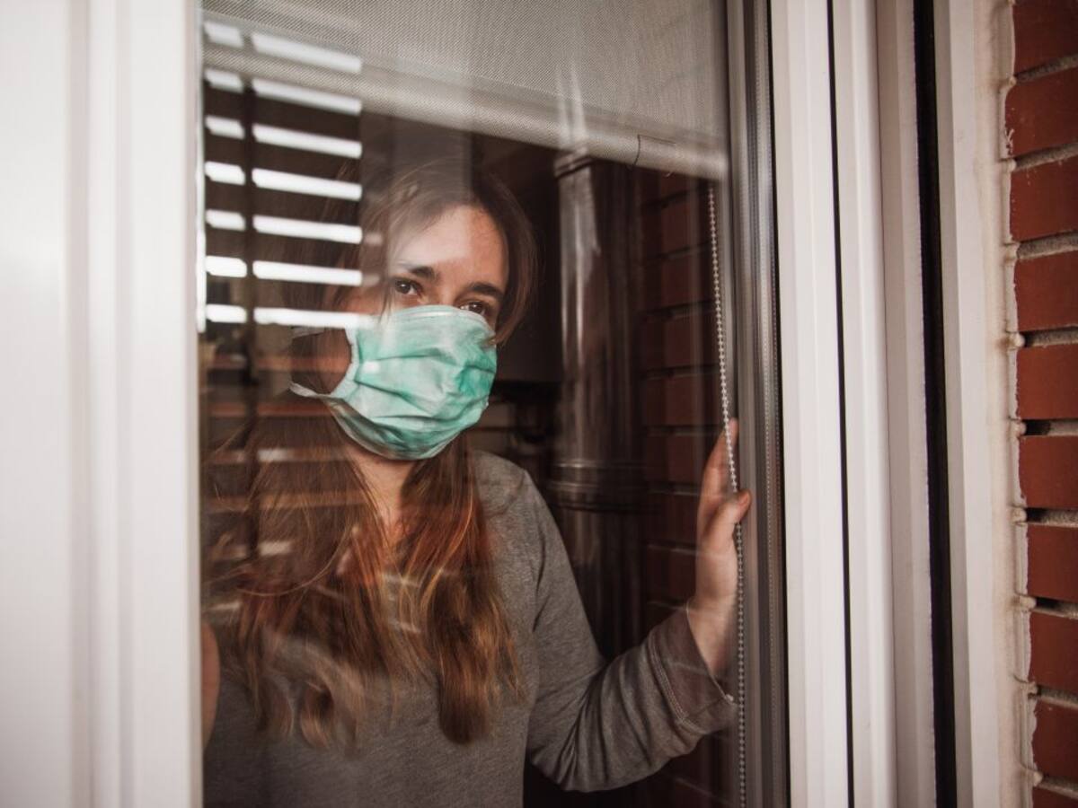 Mujeres y jóvenes: los paganos de la pandemia