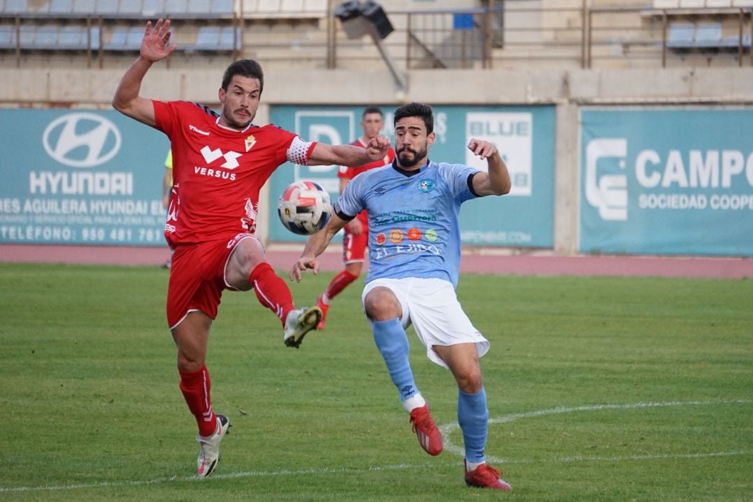 Rafa Chumbi durante el partido ante El Ejido