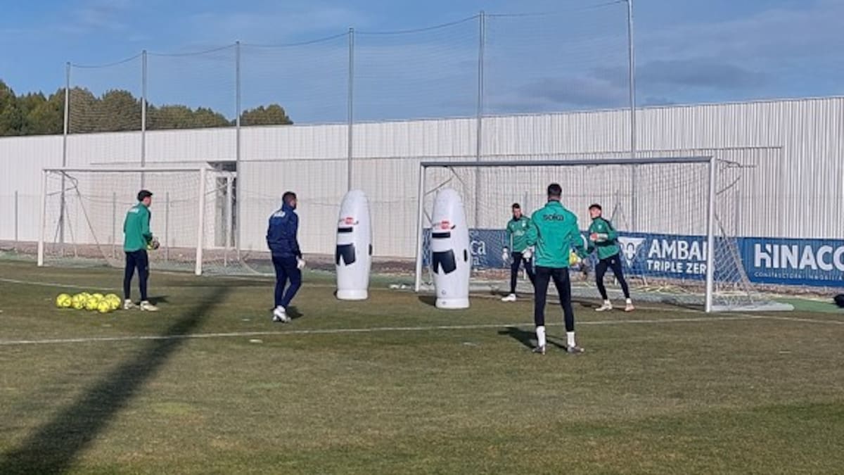 La sanción a Dani Jiménez y su sustituto, principales dudas en la vuelta a los entrenamientos de la SD Huesca