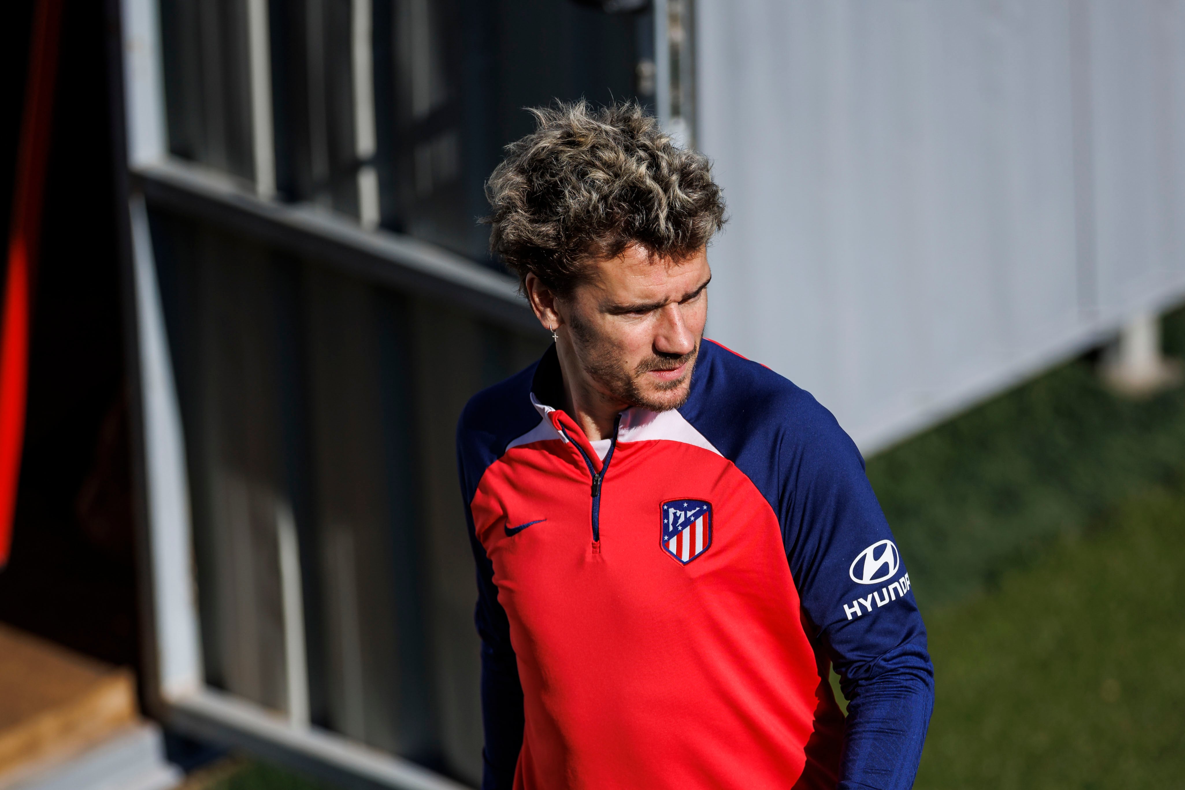 Antoine Griezmann participa en un entrenamiento con el Atlético de Madrid