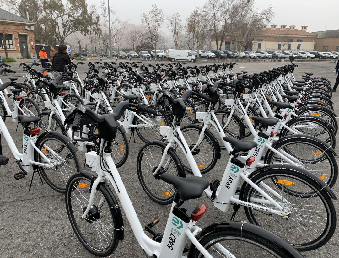 Parte de las 700 bicicletas que se van a incorporar al servicio de BiciMAD