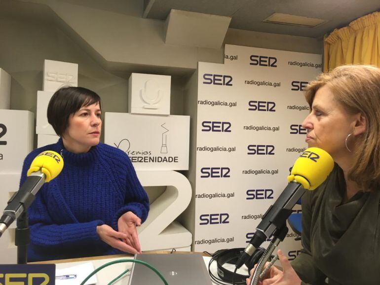 Ana Pontón y Aida Pena en el estudio de Radio Galicia