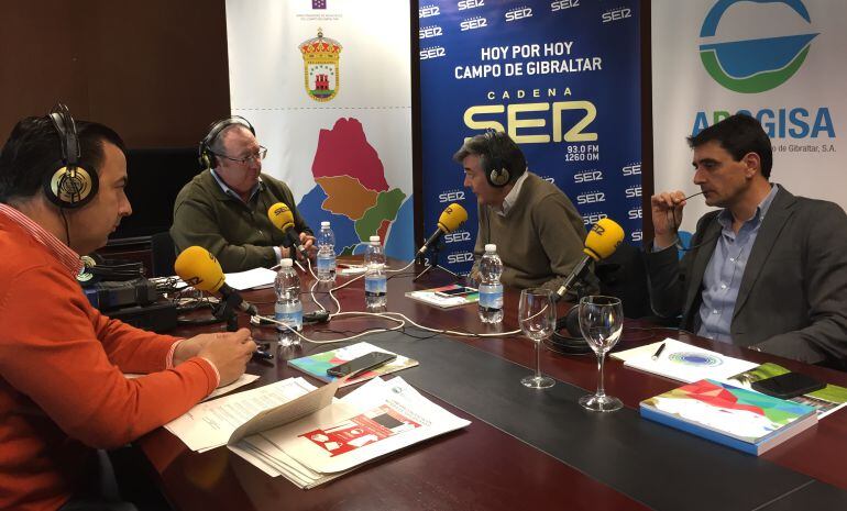 Un momento del programa realizado desde las instalaciones de ARCGISA. David Gil, Juan manuel Dicenta, Luís Ángel Fernández y José Manuel Alcántara.