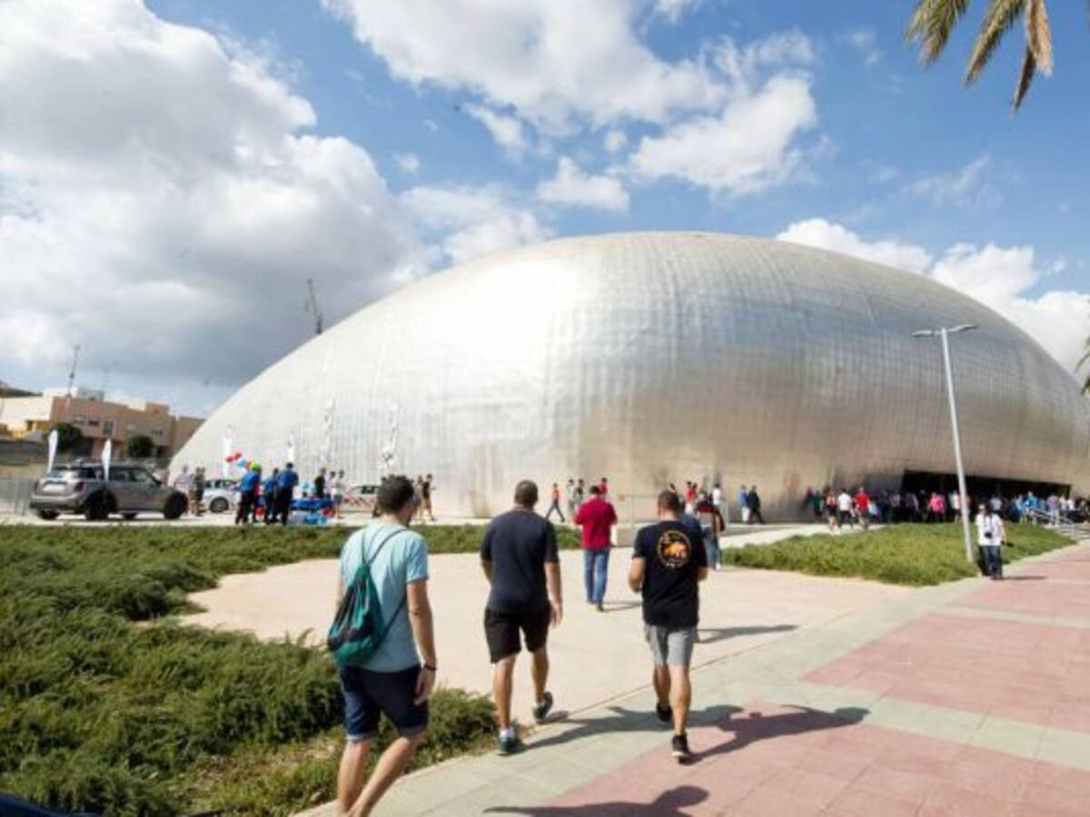 El Ayuntamiento de Cartagena instalará una pantalla gigante en el Palacio de los Deportes para seguir al Efesé