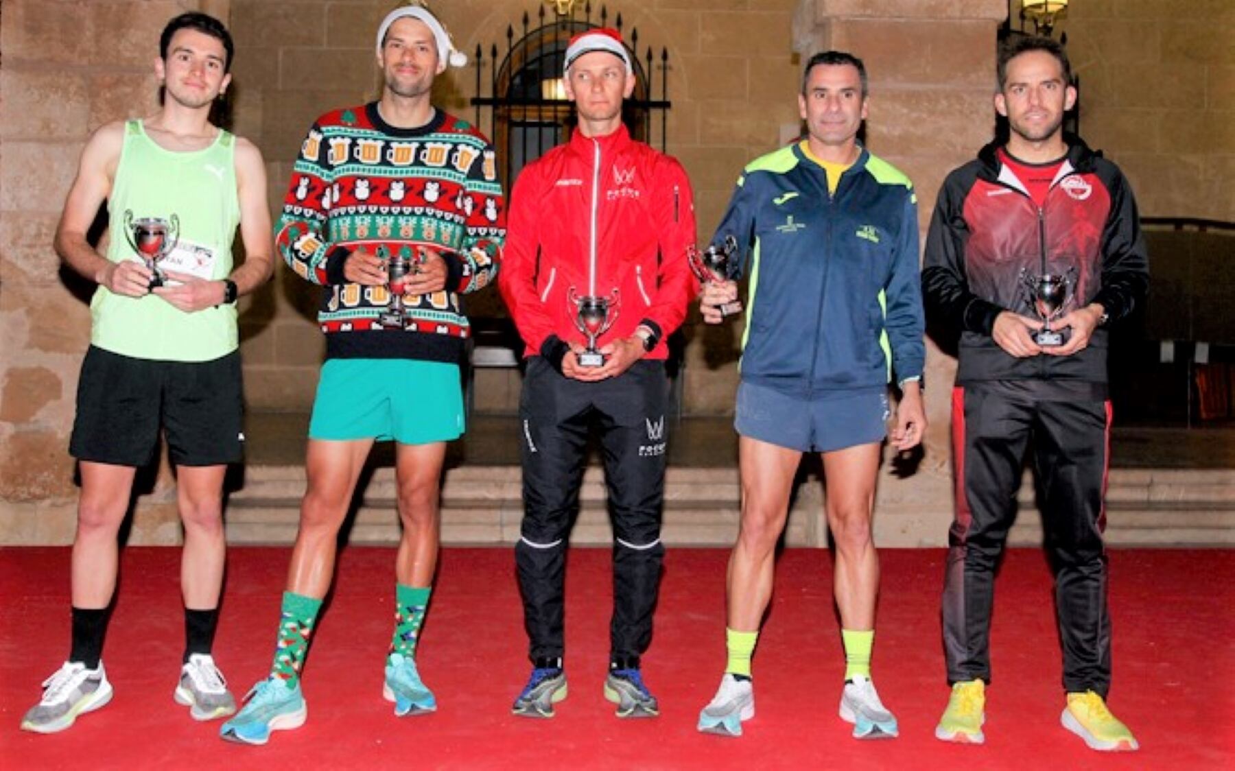 Podium masculino de la San Silvestre de Dénia 2022.