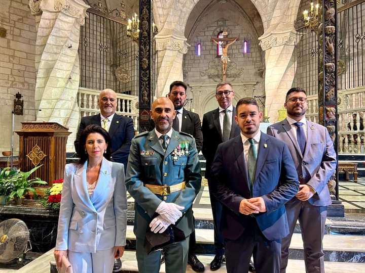 Concejales del PP de Villena en el acto de la Guardia Civil